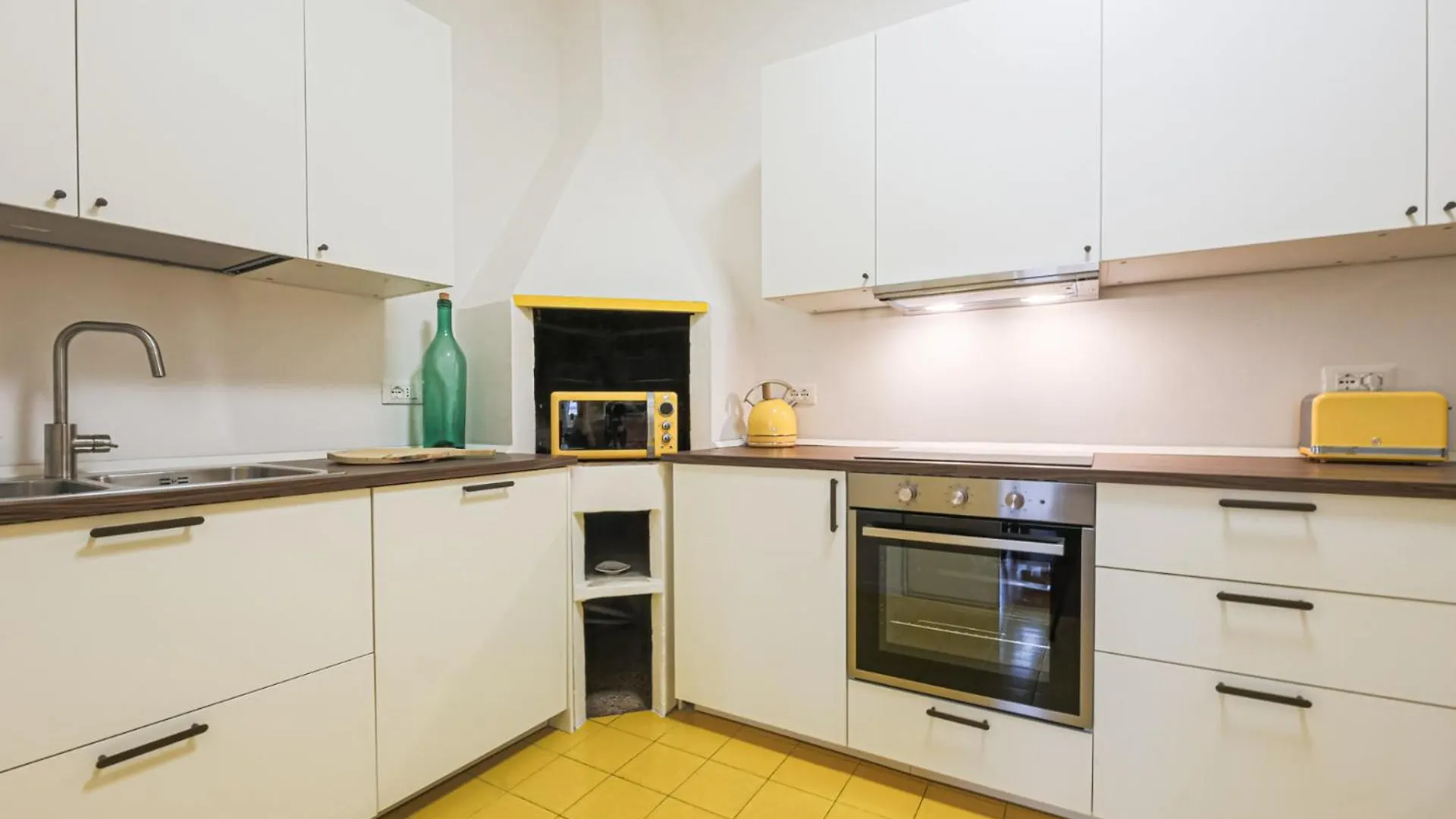 Apartments Florence - Canto Dei Ciompi 4Bdr