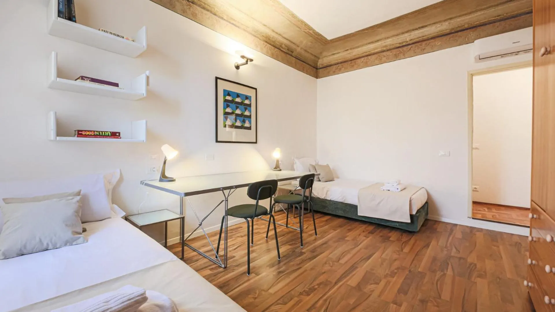 Apartments Florence - Canto Dei Ciompi 4Bdr 0*,  Italie